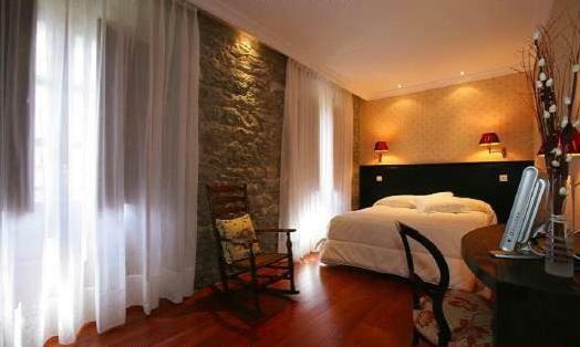 La Casona De Don Santos 3* Proaza