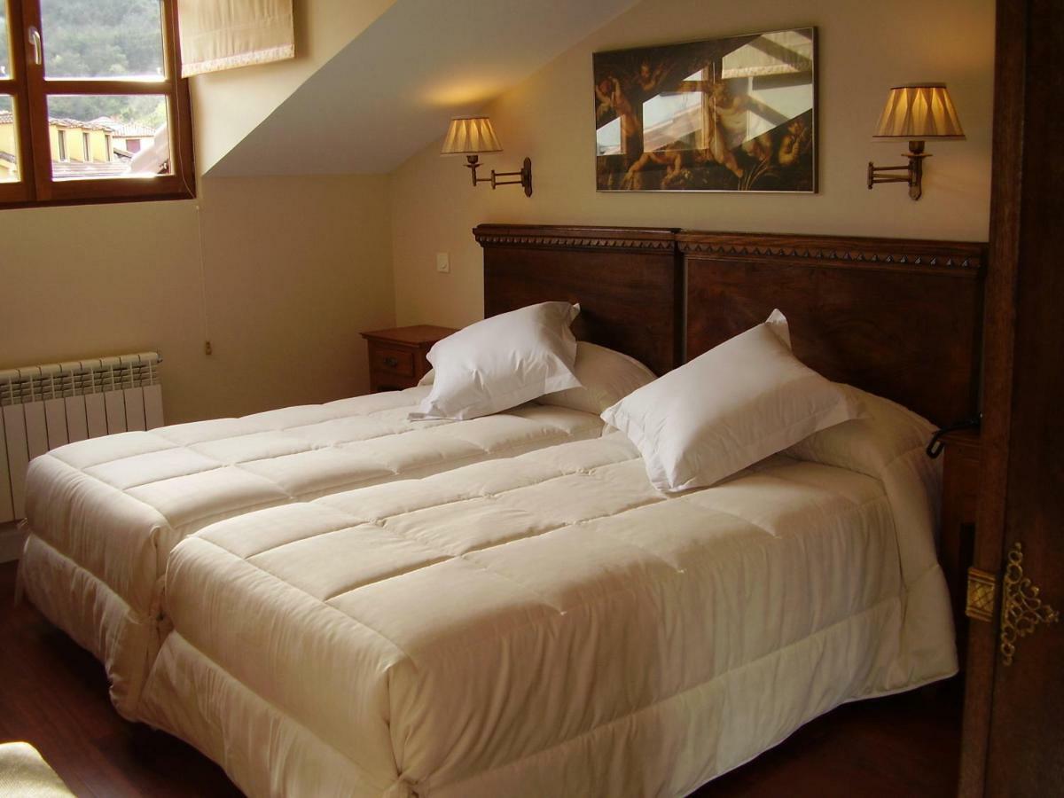 La Casona De Don Santos 3*